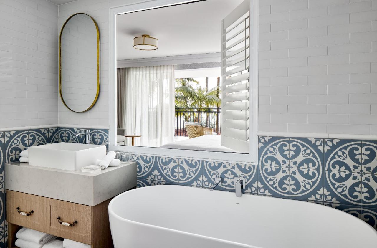 The Beachcomber Hotel & Resort, Ascend Hotel Collection Toukley Exterior photo Bathroom